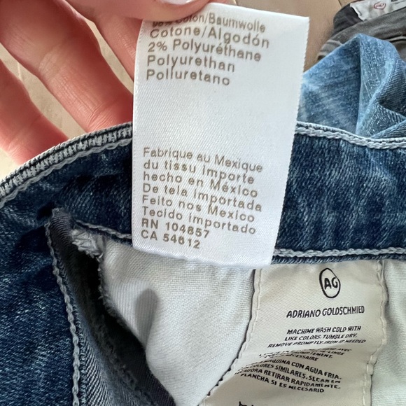 AG Prima distressed size 26 Cigarette straight crop jeans - Picture 8 of 9